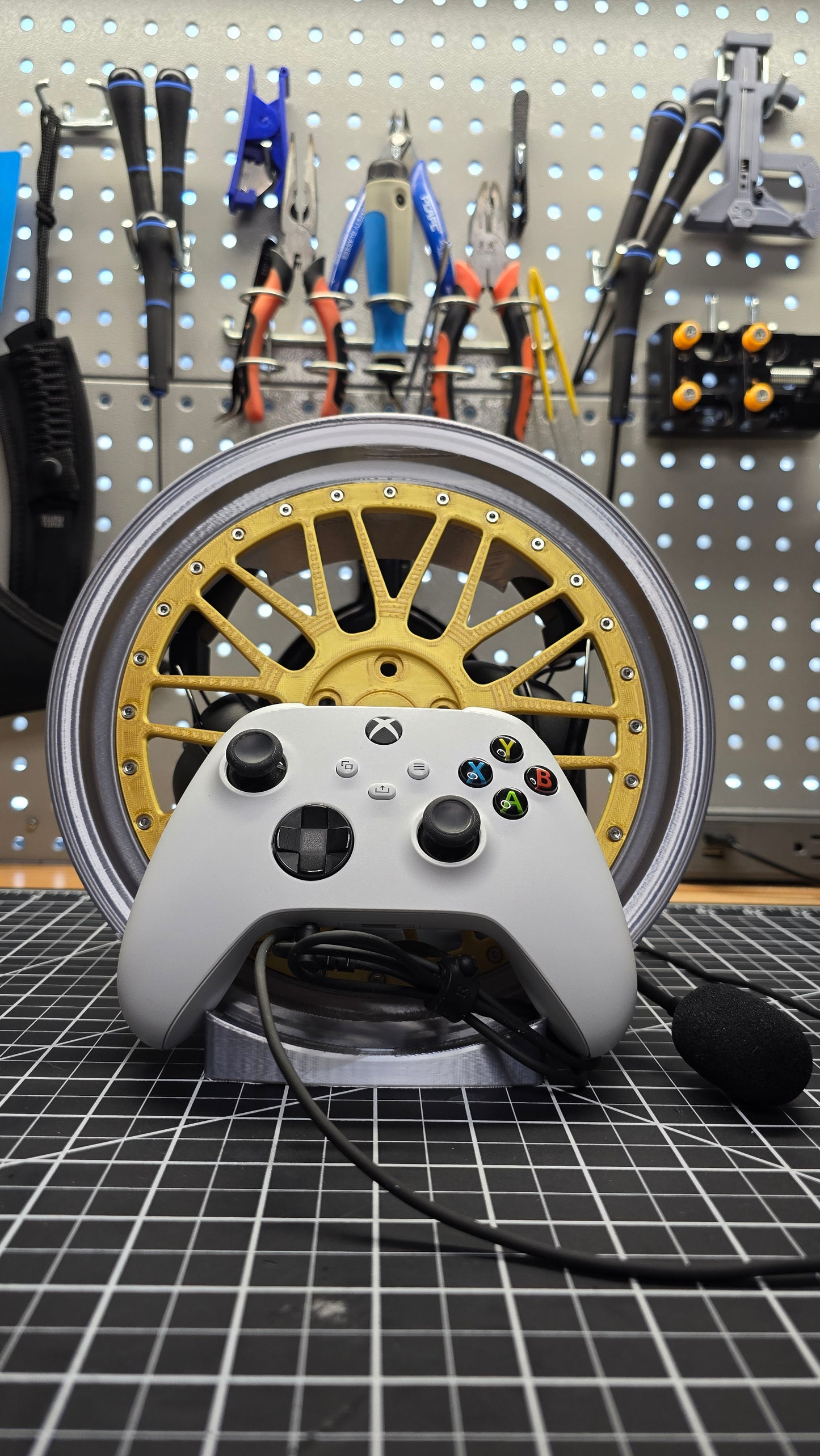 BBS LM273 style - Headset & Controller Stand